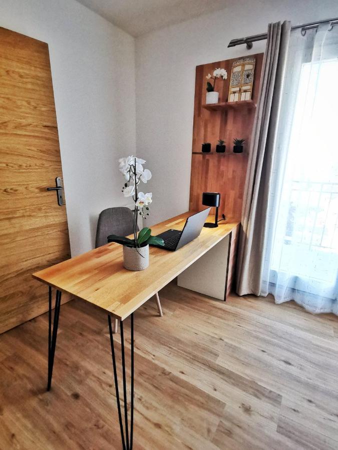 Apartamento Le 79 Reflet De La Marne Noisy-le-Grand Exterior foto